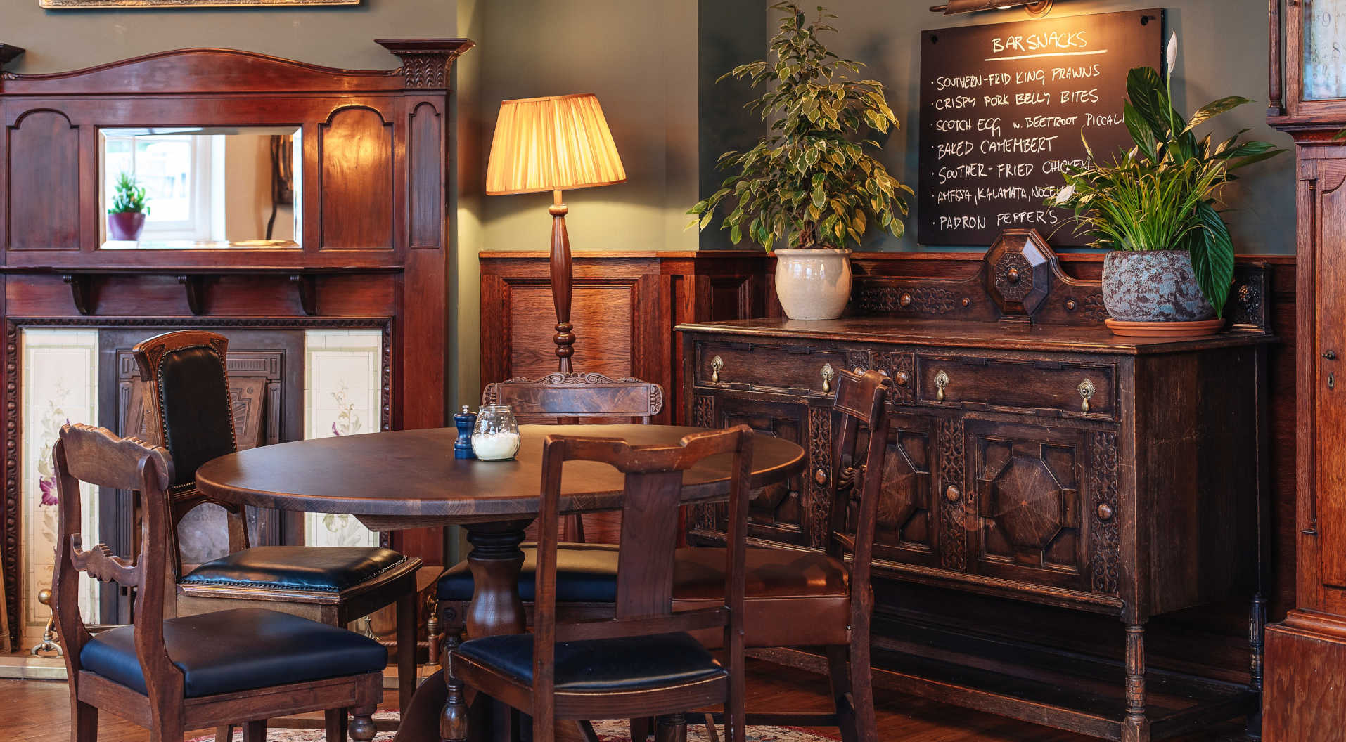 Photo of The Crown, Bromley